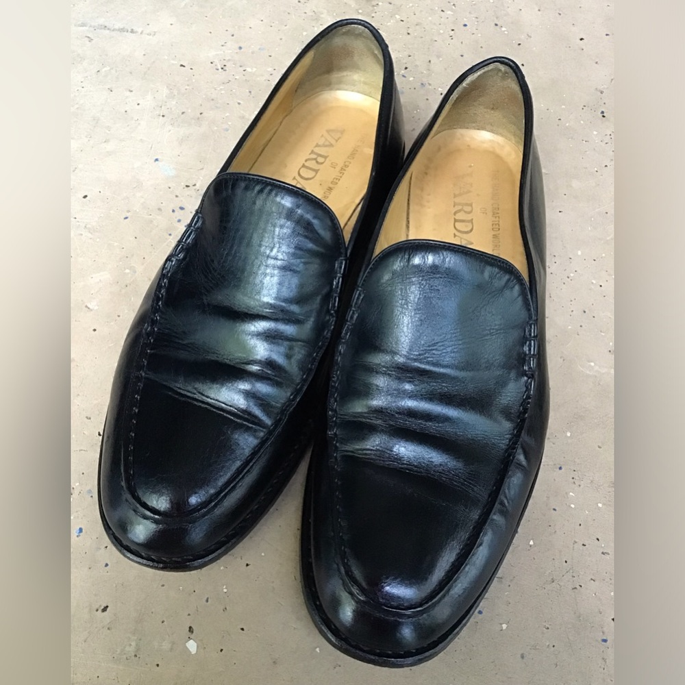 THE HAND CRAFTED WORLD OF VARDA Black Leather Loafers - Picture 6 of 8